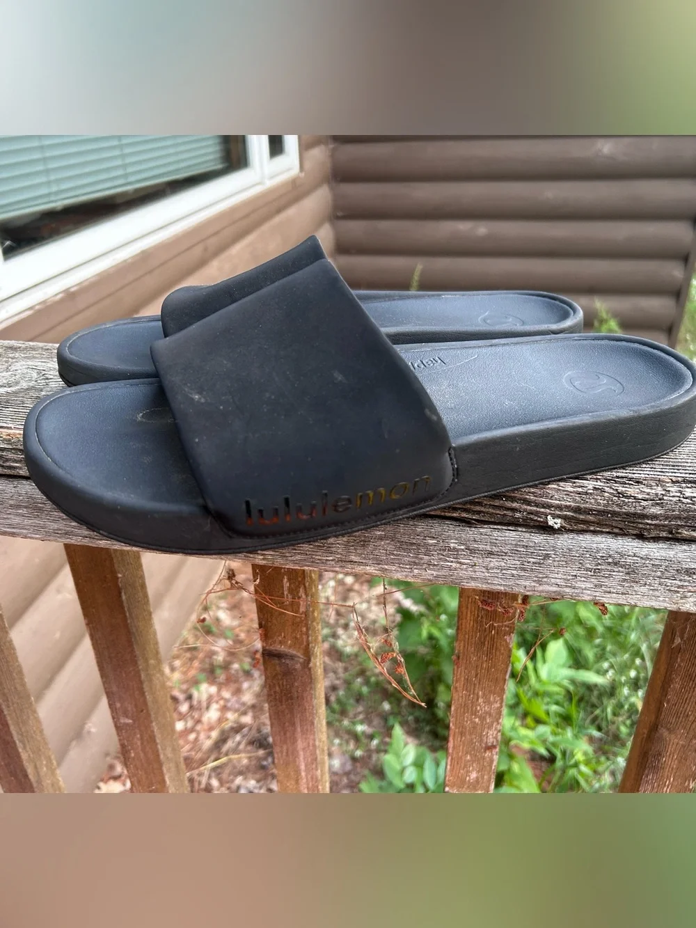 Lululemon Men’s Restfeel Slide Sandals Black Graphite Grey Size 12 Recovery